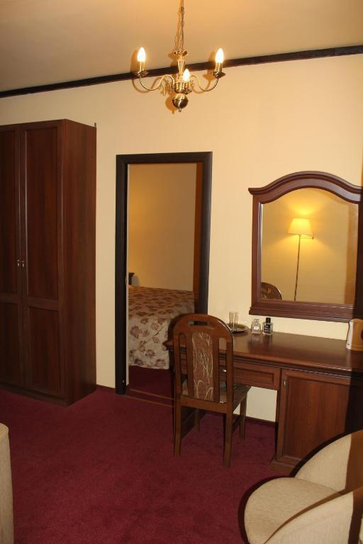 Golden Orchid Hotel Μπαλτίισκ Δωμάτιο φωτογραφία